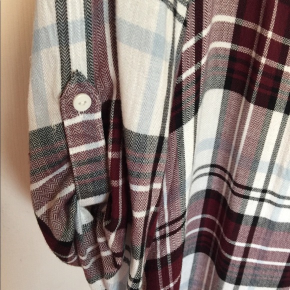 Blouse - Picture 2 of 4